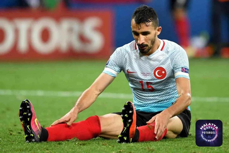 Mehmet Topal futbola rekorlarla veda etti