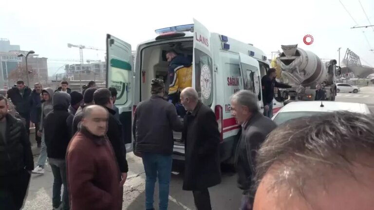 Beton Mikserinin Çarptığı Kadın Yaralandı