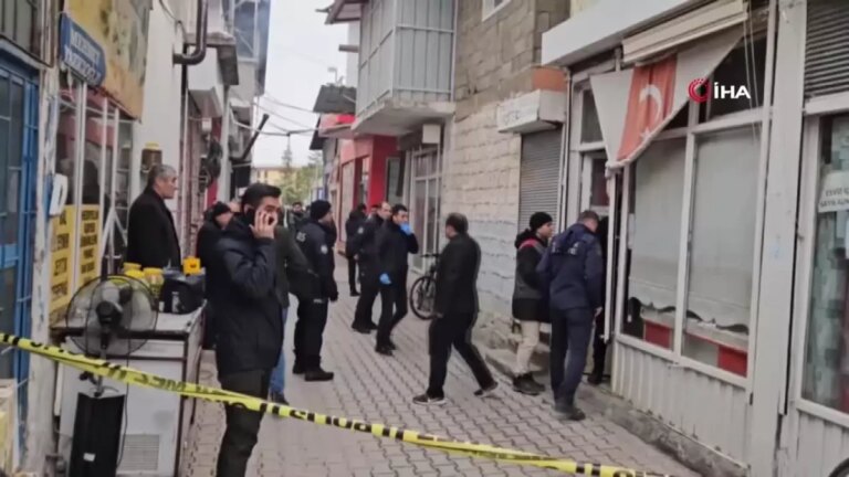 Hamur Makinesine Takılan Atkı, Şekerlemecinin Ölümüne Neden Oldu