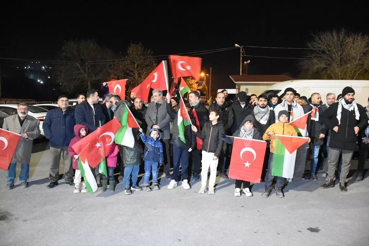 İsrail ve Hamas’ta Ateşkes Kutlamaları Malatya ve Kilis’te Coşkuyla Yapıldı