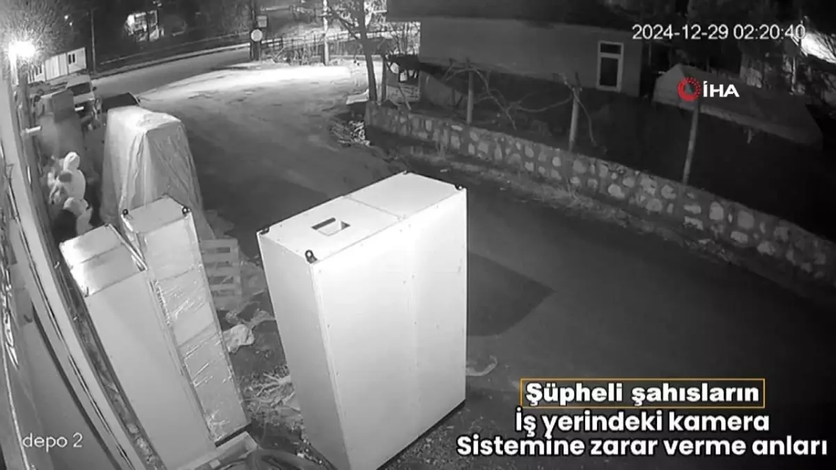 Milyonluk Bakır Kablo Hırsızlığında 4 Zanlı Yakalandı
