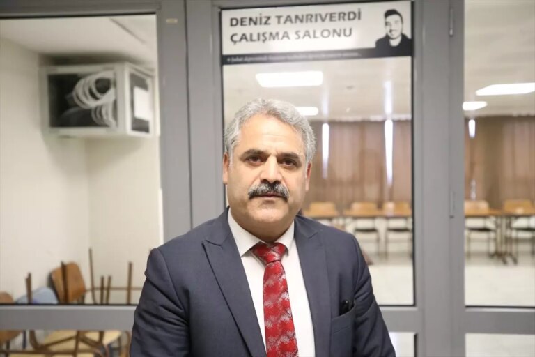 Malatya’da Depremde Hayatını Kaybeden Öğrencilerin İsimleri Yurt Salonu Duvarlarında