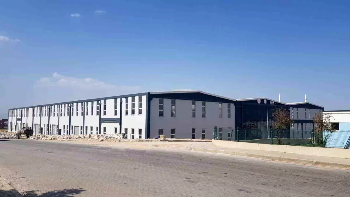 Malatya’da Model Fabrika Yakında Hizmete Girecek