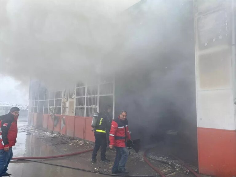 Malatya’da Yangın Söndürüldü