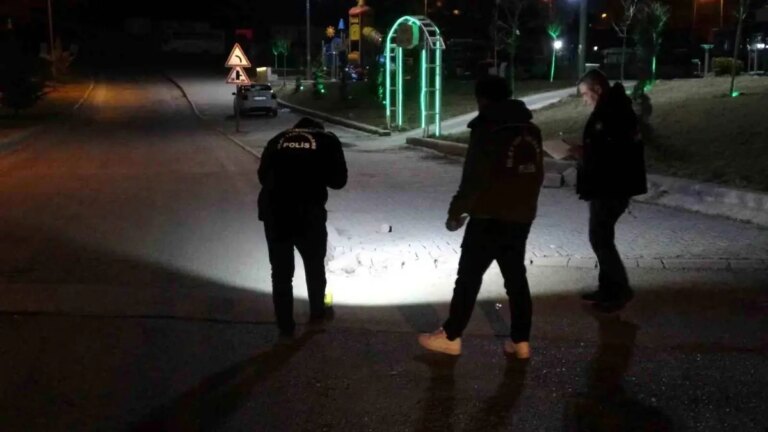 Malatya’da Araçtan Pompalı Tüfekle Ateş Açıldı, Bir Kişi Yaralandı