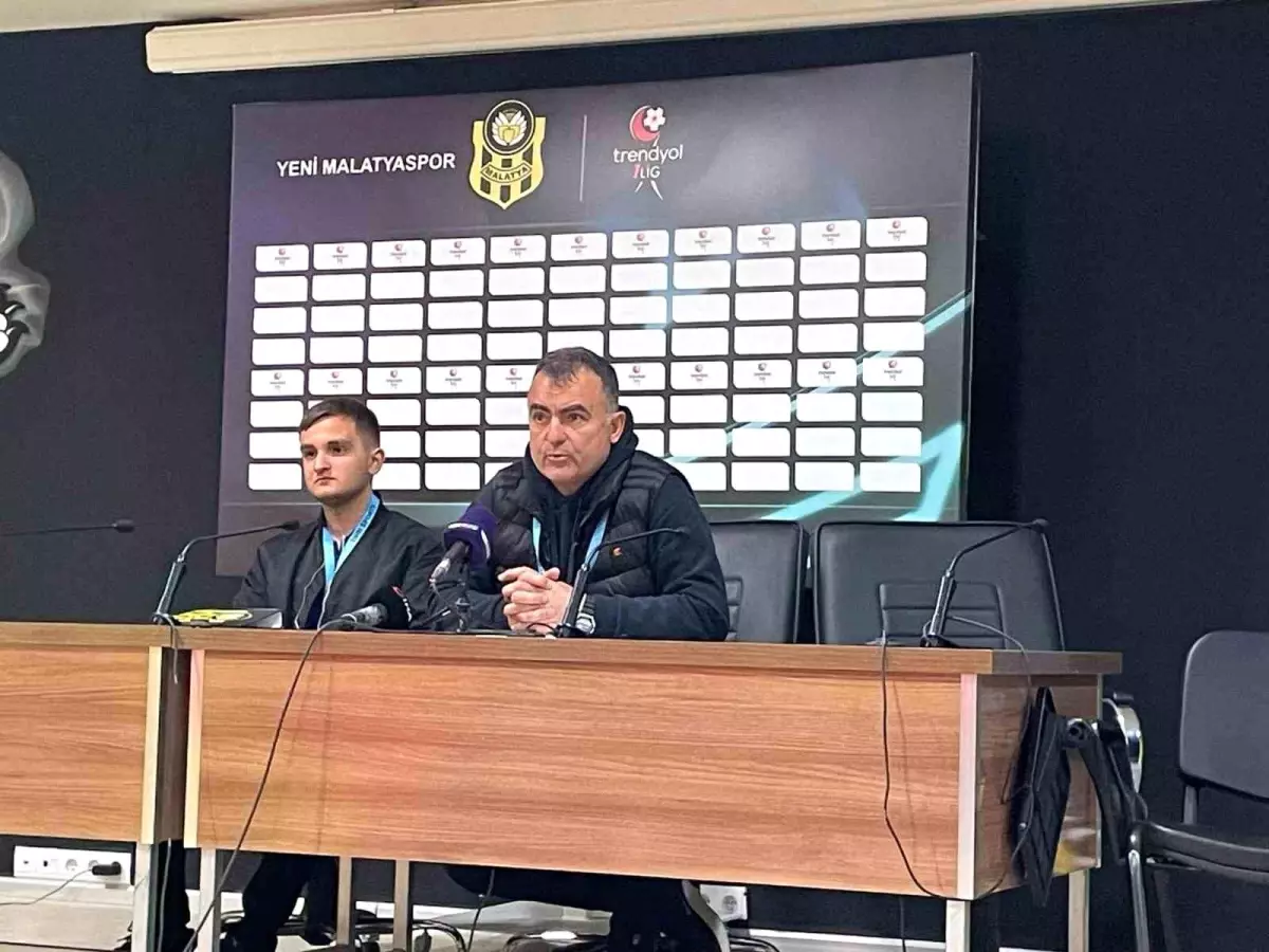 Yeni Malatyaspor Teknik Direktörü Uçkun: ‘Futbolcular bayrama harçlıksız girecek’